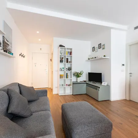 Giambellino, 128 - Al Giambellino, Ampio E Comodo Apartament Mediolan