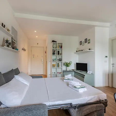 Giambellino, 128 - Al Giambellino, Ampio E Comodo Apartament Mediolan